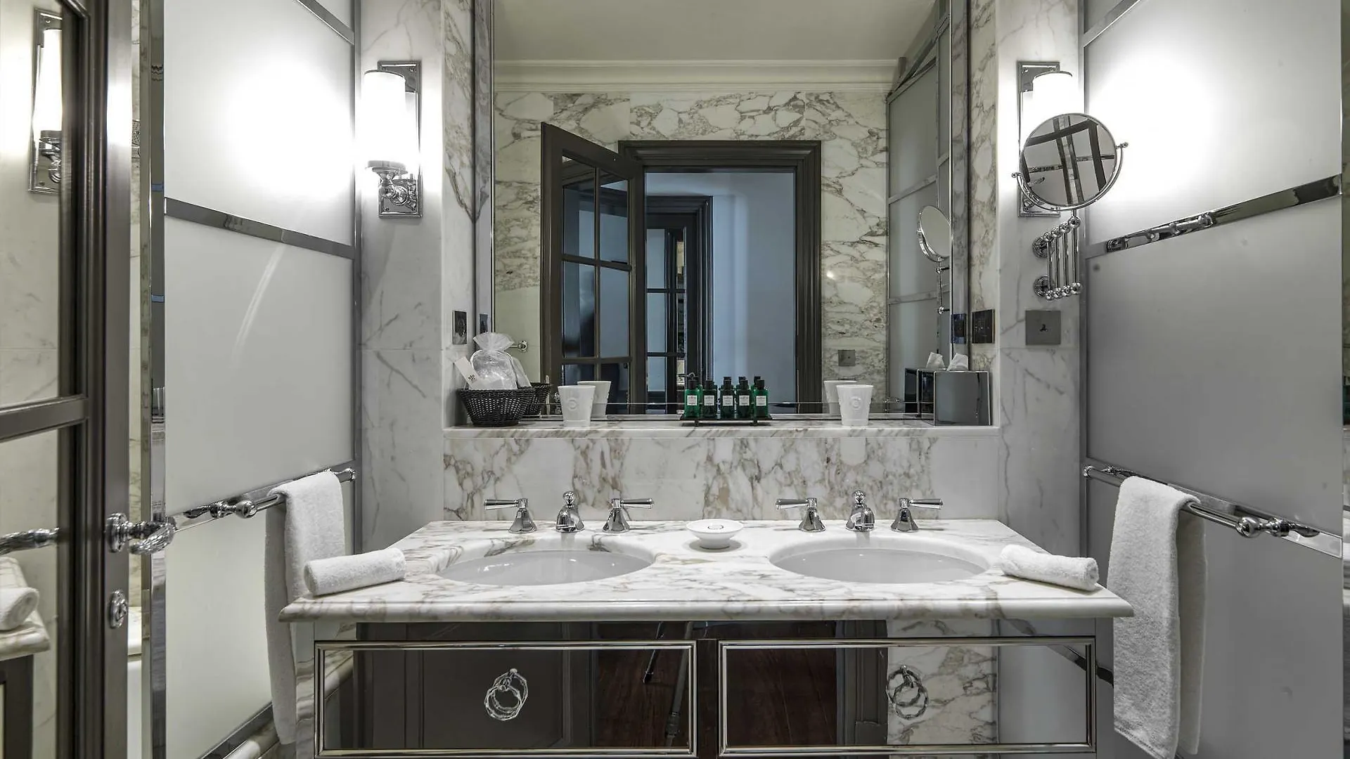 Hotel Marquis Faubourg Saint-honore Relais & Chateaux