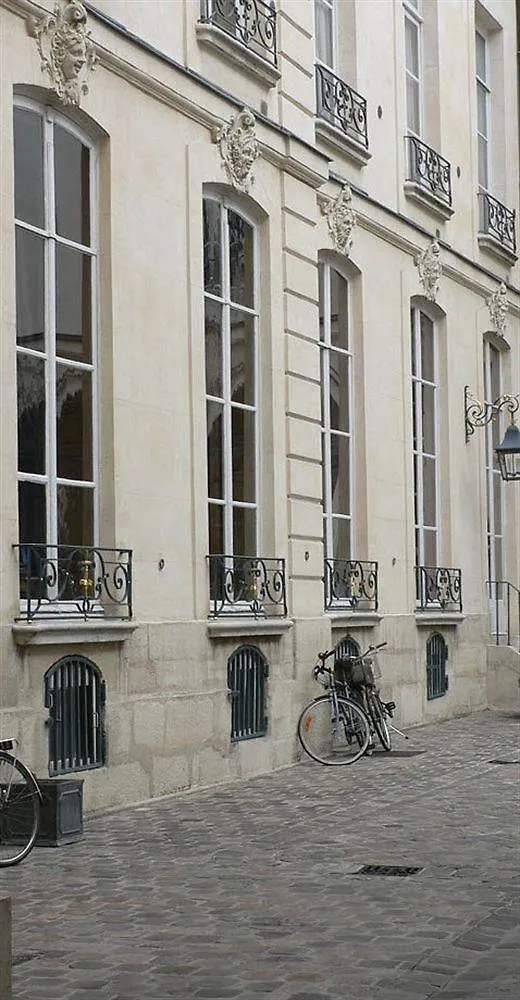 Marquis Faubourg Saint-honoré Relais&châteaux Hotel